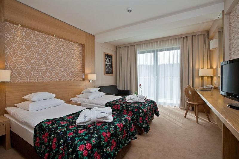 Hotel Bukovina Bukowina Tatrzanska Bagian luar foto